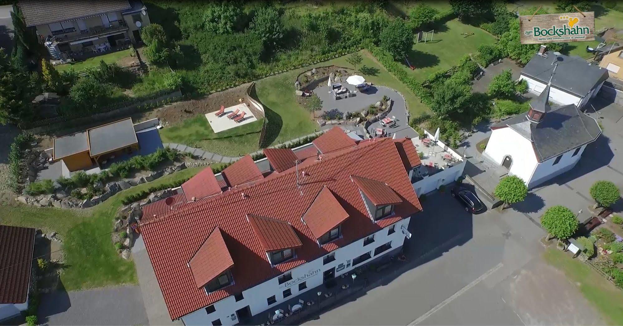 Hotel Und Landgasthof Zum Bockshahn Spessart  Exterior foto